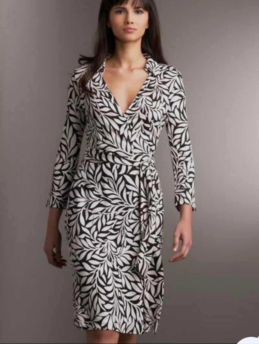 Mikael Aghal Silk Long-Sleeve Printed Wrap Dress Size 6